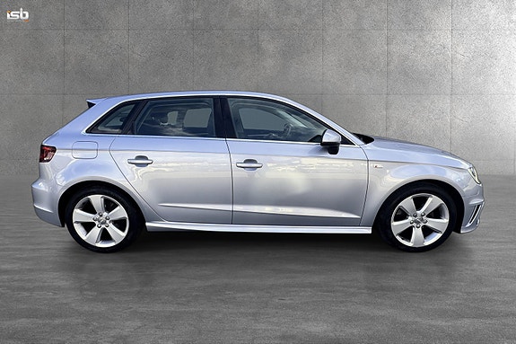 Audi A3 2 of 21
