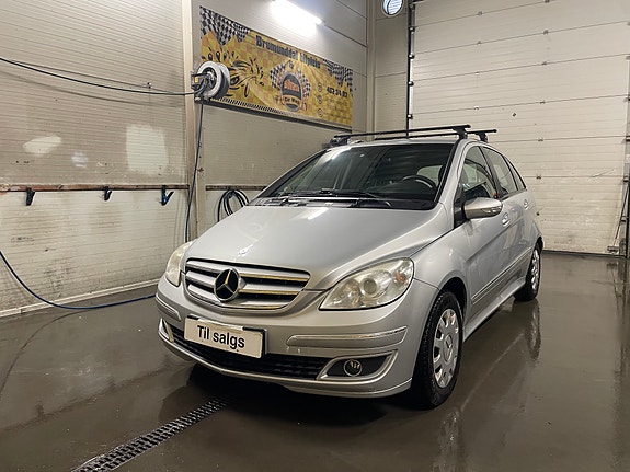 Mercedes-Benz B170