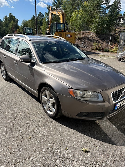 Volvo V70 20 of 23