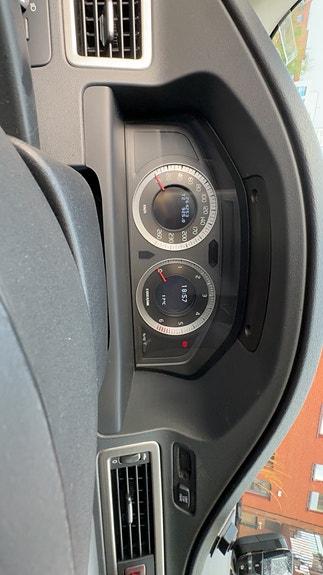 Volvo V70 14 of 23