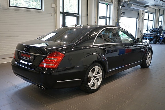 Mercedes-Benz S350 d 9 of 30