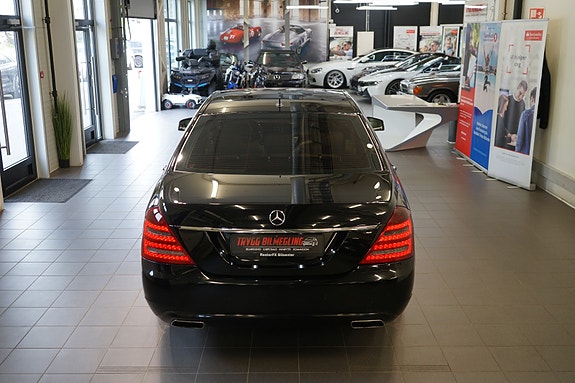 Mercedes-Benz S350 d 8 of 30