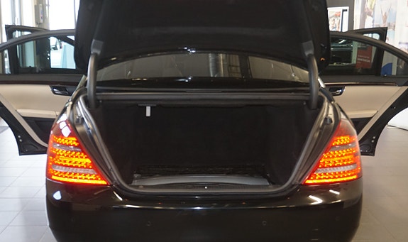 Mercedes-Benz S350 d 17 of 30