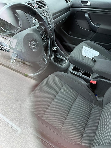 Volkswagen Golf VI 3 of 7