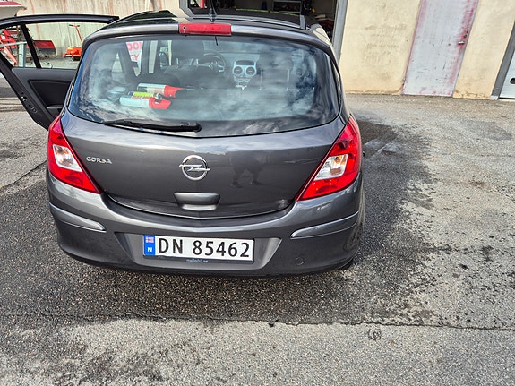Opel Corsa 4 of 10