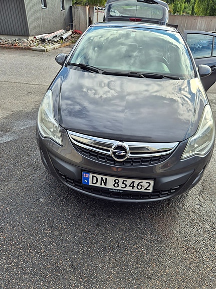 Opel Corsa 3 of 10