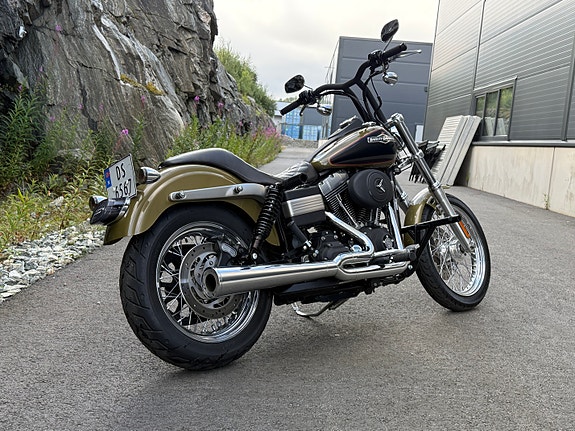 Harley-Davidson FXDB Dyna Street Bob 6 of 16