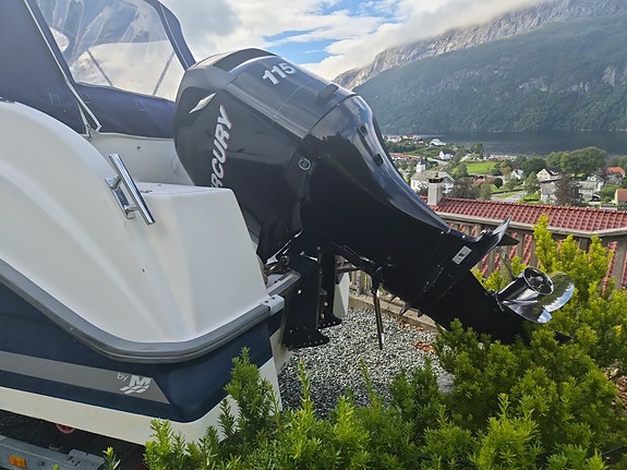 ÜTTERN T55 M MERKURY 115HK og henger 5 of 10