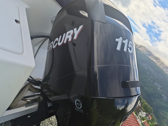 ÜTTERN T55 M MERKURY 115HK og henger 6 of 10