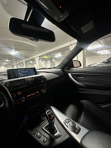 BMW 320d 9 of 10