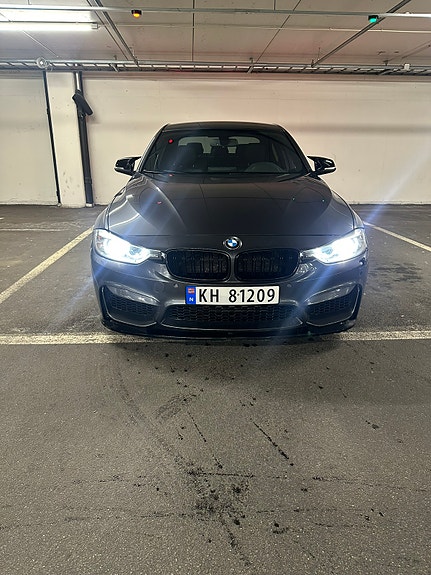 BMW 320d 2 of 10