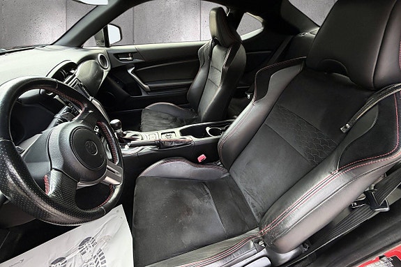 Toyota GT86 17 of 30
