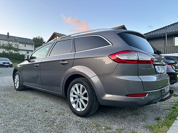 Ford Mondeo 3 of 12