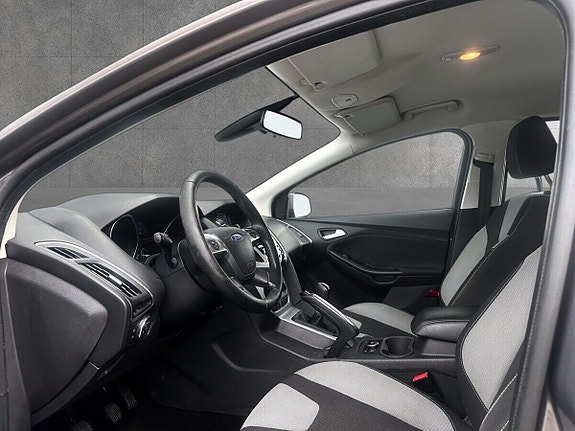 Ford Focus 13 of 20