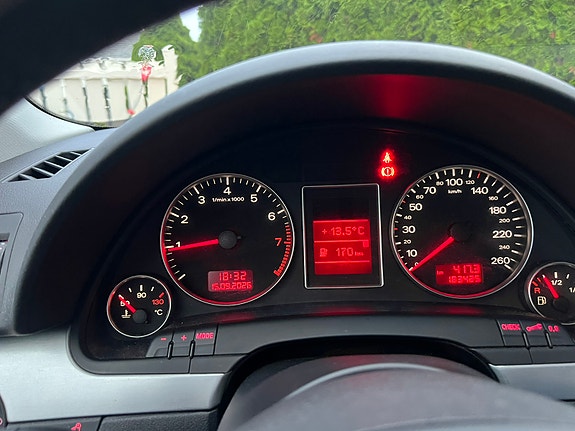 Audi A4 9 of 12