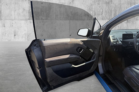 BMW i3 9 of 30