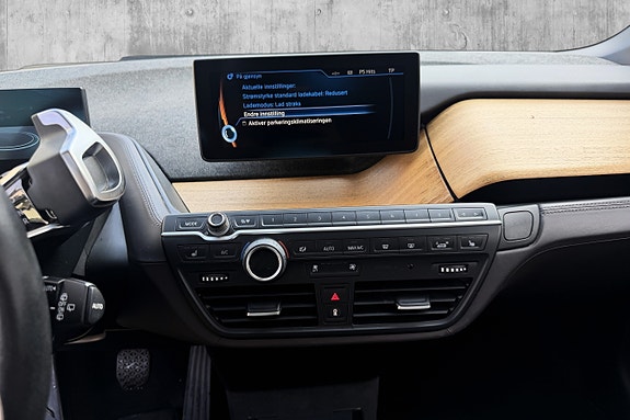 BMW i3 24 of 30