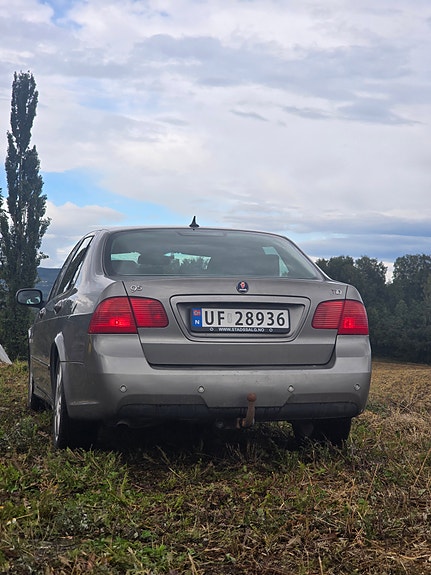 Saab 9-5 3 of 9