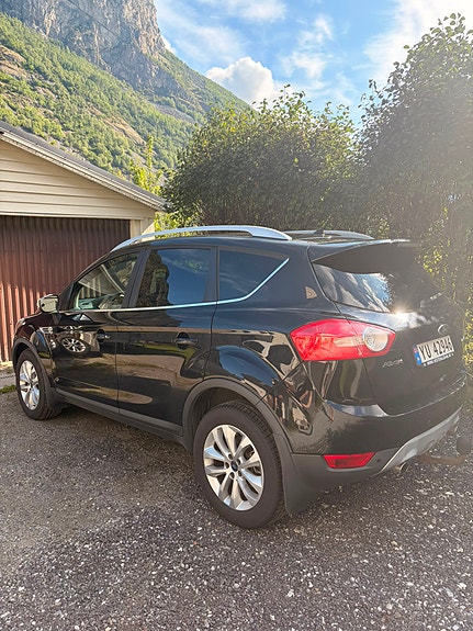 Ford Kuga 3 of 9