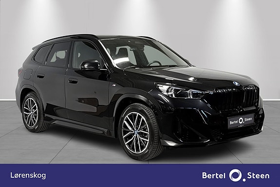 BMW iX1 7 of 27