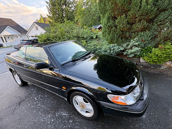 Saab 900 3 of 14