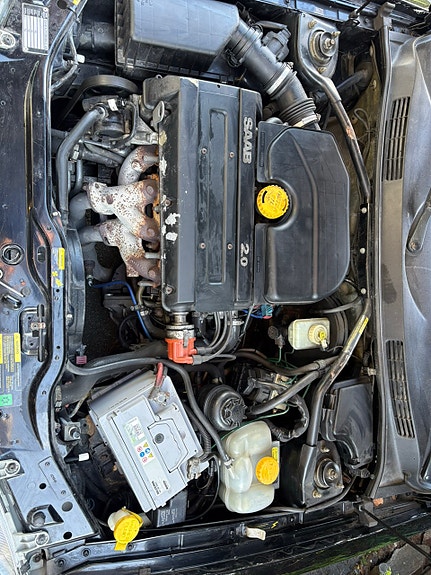 Saab 900 12 of 14