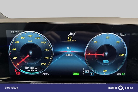 Mercedes-Benz EQA250 17 of 28