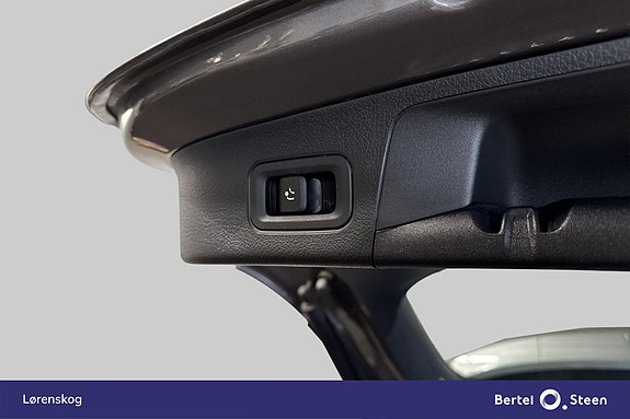 Mercedes-Benz EQA250 27 of 28