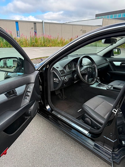 Mercedes-Benz C220 d 11 of 20