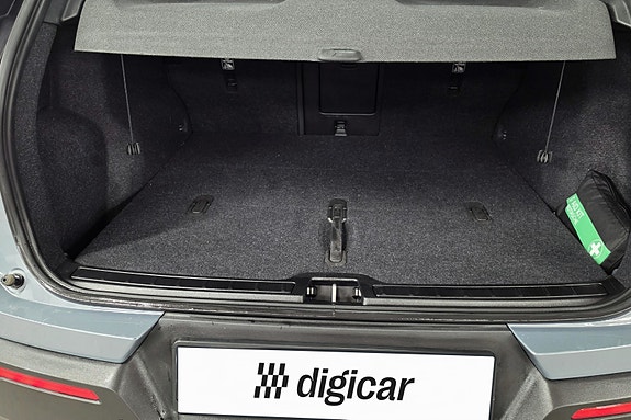 Volvo XC40 25 of 28