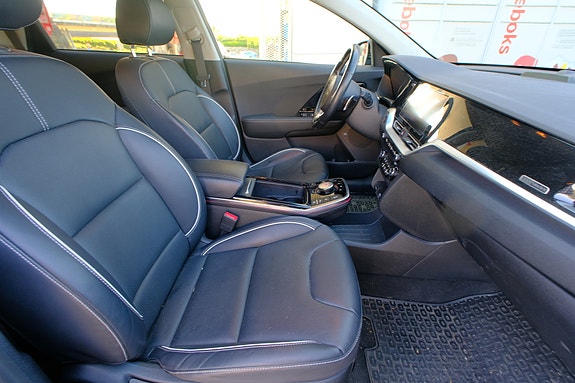 Kia e-Niro 3 of 6