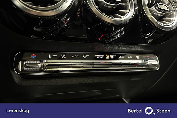 Mercedes-Benz EQA300 22 of 27
