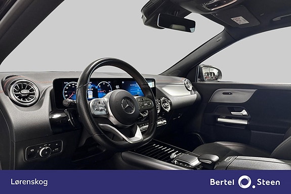 Mercedes-Benz EQA300 9 of 27