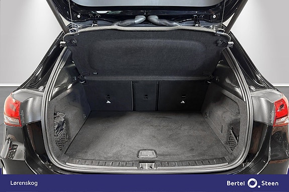 Mercedes-Benz EQA300 24 of 27
