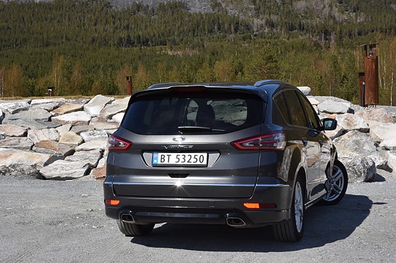 Ford S-MAX 11 of 30