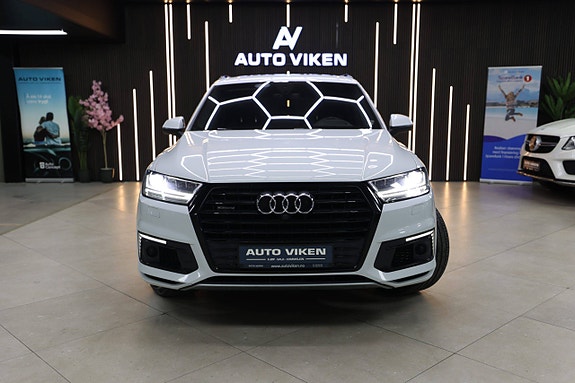 Audi Q7 3 of 30