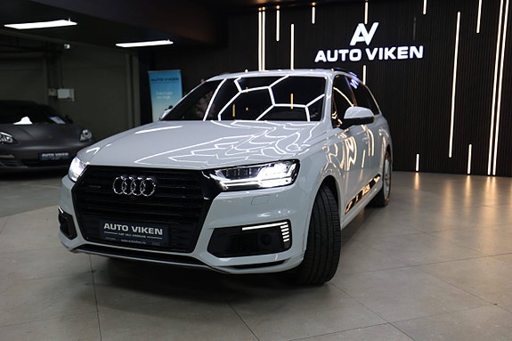 Audi Q7 4 of 30