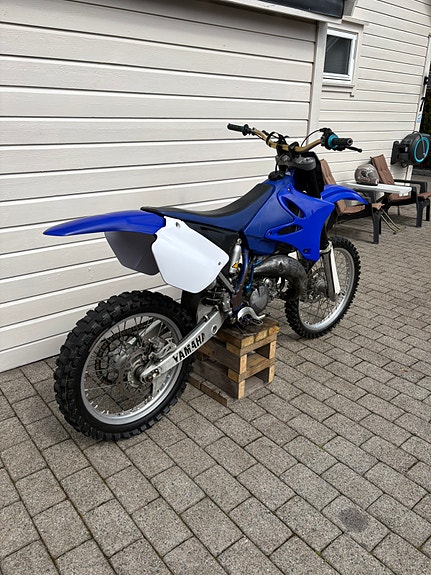 Yamaha Yz 2 of 16