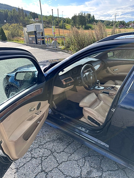 BMW 525d 21 of 30