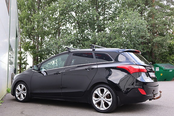 Hyundai i30 17 of 30