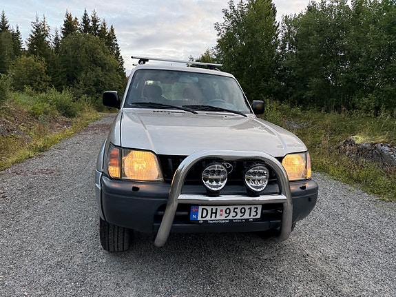 Toyota Land Cruiser 6 of 30