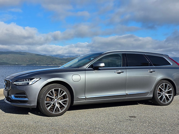 Volvo V90 3 of 7