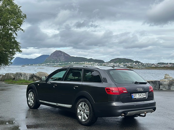 Audi A6 allroad 3 of 30