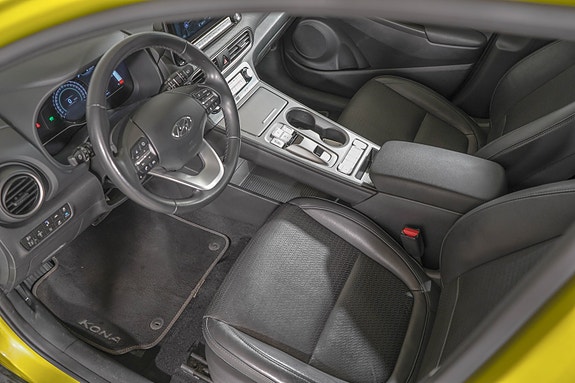 Hyundai Kona 12 of 24
