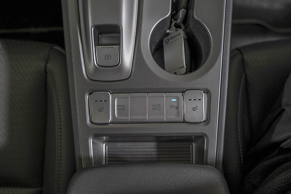 Hyundai Kona 15 of 24