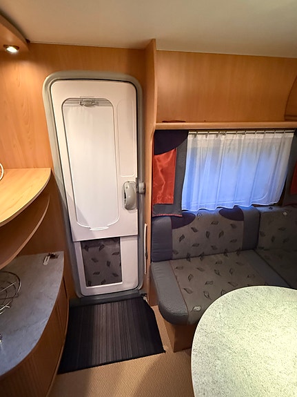 Bürstner Ventana 720 TK 14 of 30
