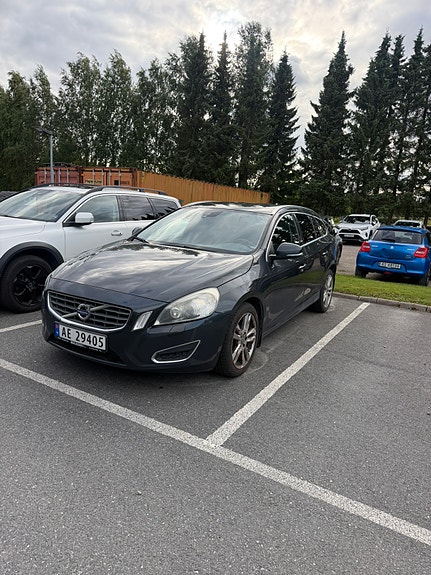 Volvo V60 5 of 6
