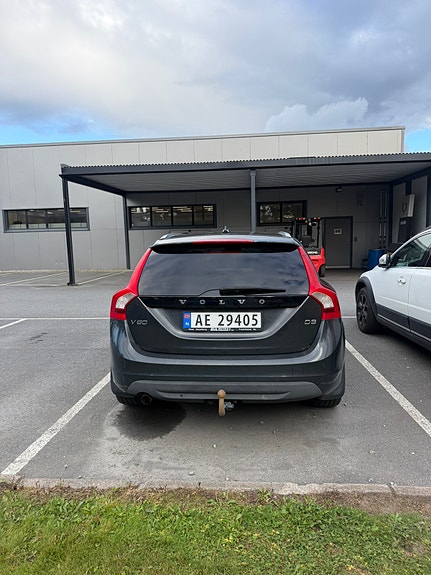Volvo V60 4 of 6