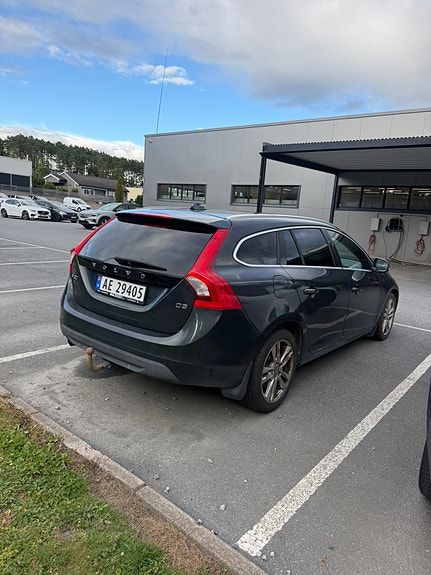 Volvo V60 3 of 6