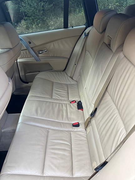 BMW 530xd 9 of 17